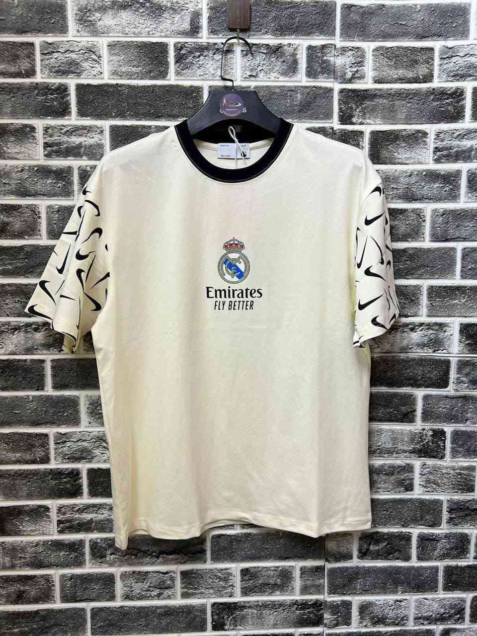 "جديدنا اليوم " تشيرتات كوالتي عالي
القياسات {M ,L,Xl,XXl}

للحجز والاستفسار راسلونا على الخاص


**إذا كنت صاحب هذا الإعلان وتريد حذفه لأي سبب، رجاءا أرسل رسالة إلى الدعم الفني**