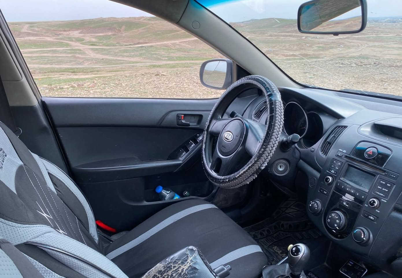 السلام عليكم سيراتو موديل 2012
رقم نينوئ شرط التحويل كابون بانزين بيه 

كير محرك شرط محرك مال گصه 

______________________

صبغ حزام اثر شضايه 

صدر جديد 

طخم تاير جديد 

سعر 82 وبيها مجال 

________________

للستفسار الاتصال علئ الرقم ***********
