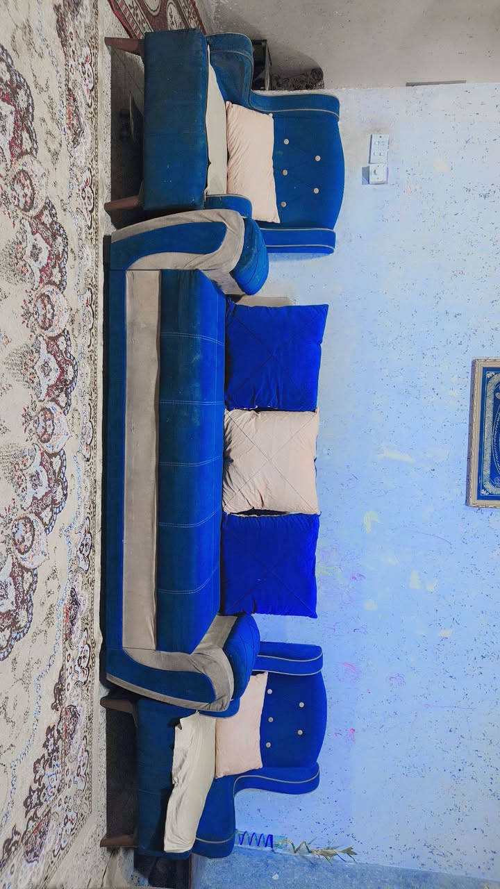 مستعجل للبيع اغراض مستعمله ***********
