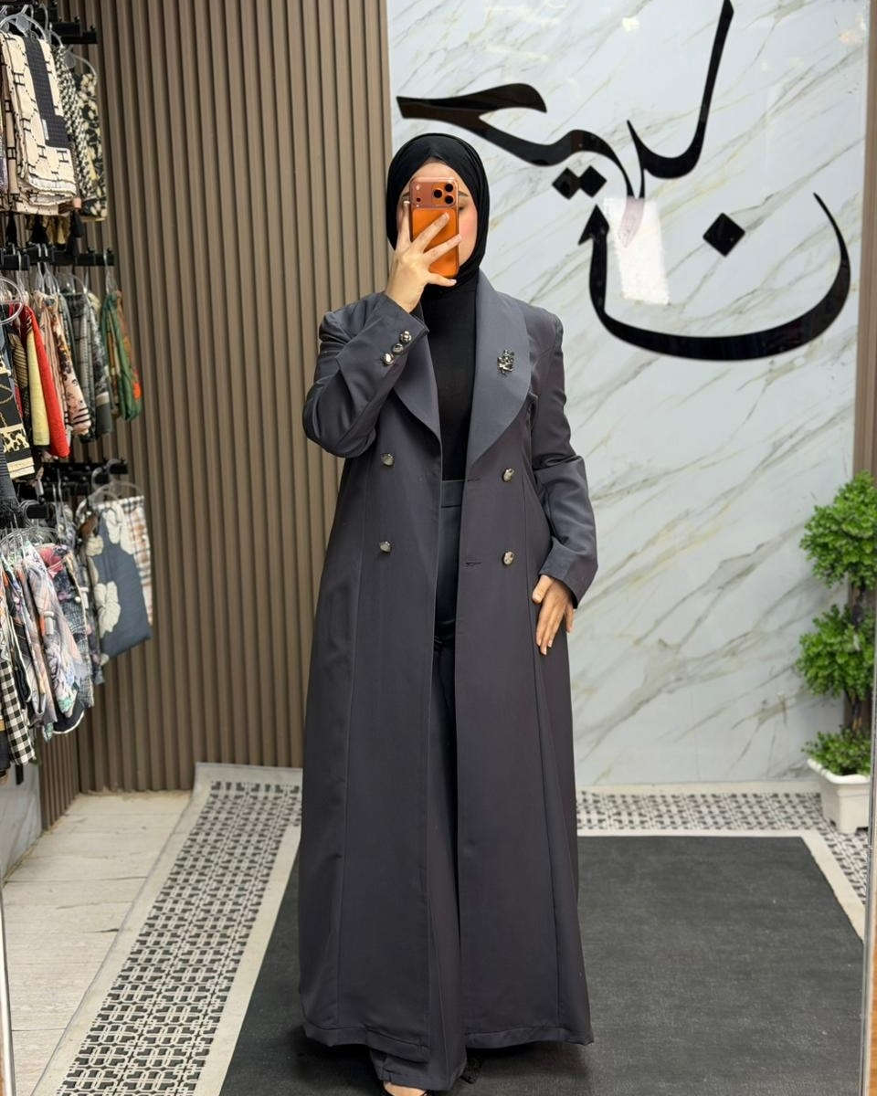 ✨ طقم نسائي طويل وراقي ✨
ستايل أنيق ومحتشم يناسب البنات والنساء اللي يحبون اللبس المستور 🤍

يتكون من:
👗 بليزر طويل
👖 وبنطلون مرتب بقصة مريحة وأنيقة
تترون إنكليزي درجة اولى 👌
فخمة، مرتبة، وتخلي الإطلالة كلها شياكة

📏 متوفر بقياسات من 46 إلى 60
🚚 والتوصيل مجاني

إذا تحبين الأناقة والراحة بنفس الوقت، فهذا الطقم إلكِ 😍
للحجز والاستفسار راسلينا خاص 📩


**إذا كنت صاحب هذا الإعلان وتريد حذفه لأي سبب، رجاءا أرسل رسالة إلى الدعم الفني**
