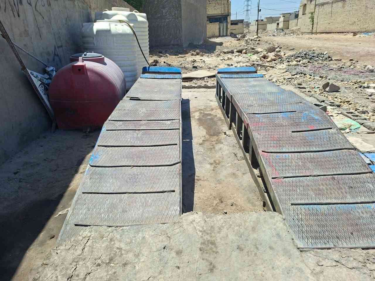 ضاغطة غسل ورنبات
وتانكيات .... بغداد....  ***********
