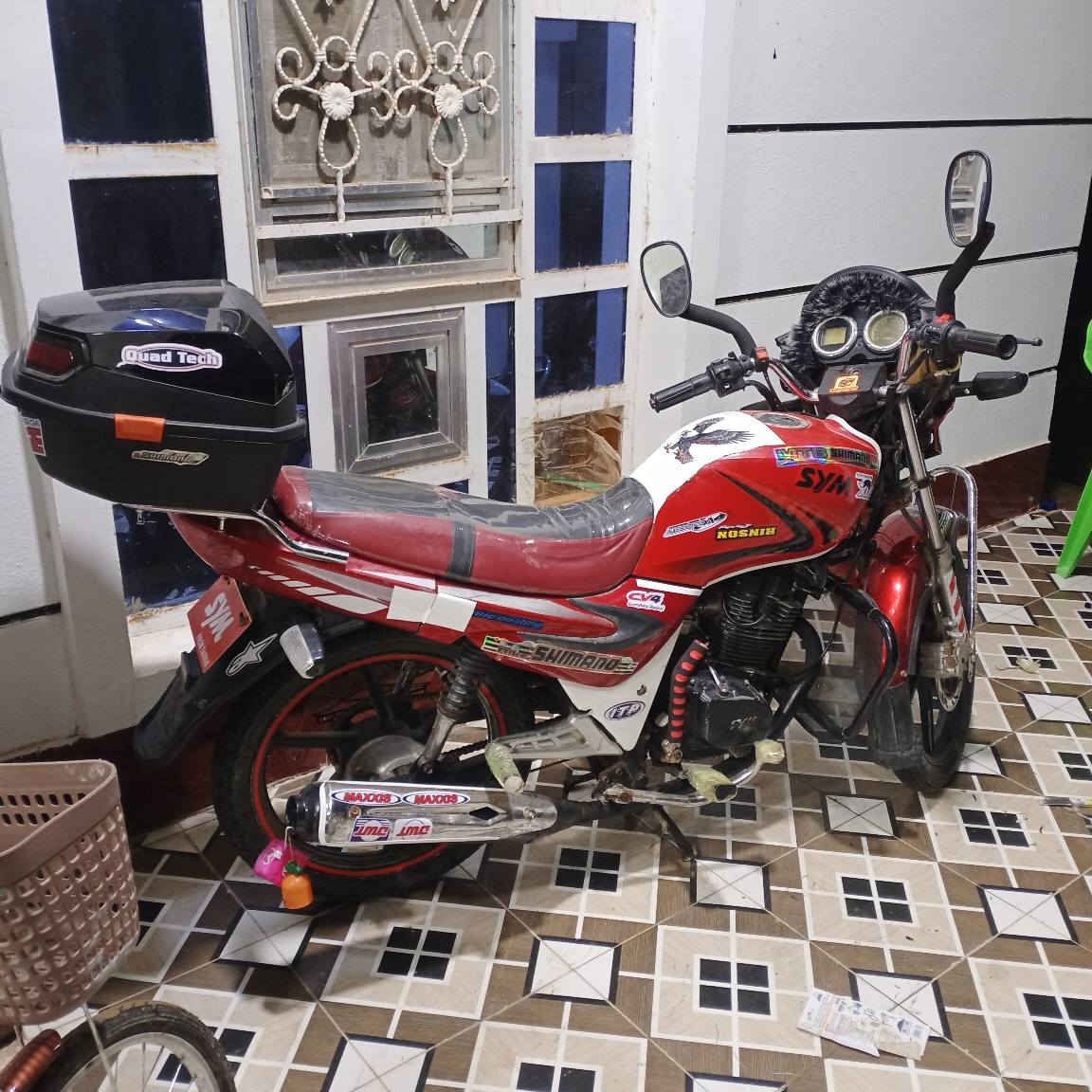 مطار بالرمادي جزيره البذياب مقمرق ماشي باوراقه سعر 850 ***********
