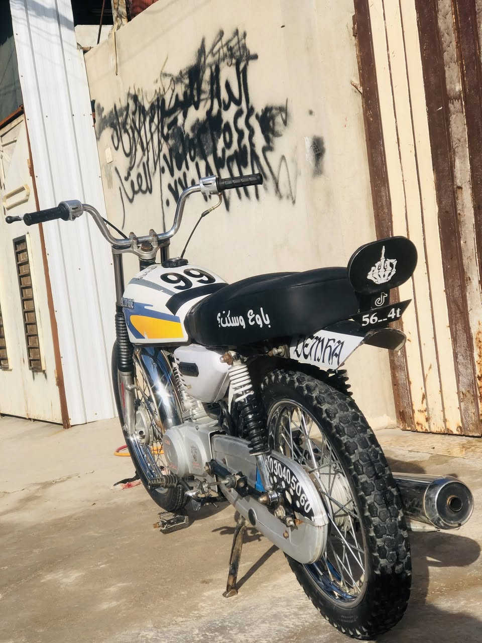 للبيع تايكر 2020 حيل نضيف معايزو برغي كشن جديد مكينه خرسه تحريكه ومعدل راصطه جديده صالنصه ماكس السعر 350وبي مجال بعد الفحص والخاص مفتوح والمو شراي لا يراسل👍🏻


**إذا كنت صاحب هذا الإعلان وتريد حذفه لأي سبب، رجاءا أرسل رسالة إلى الدعم الفني**