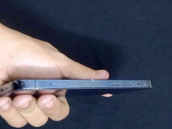 سلام عليكم جهاز لبيع 12برو فقط الجهاز حلو ونضيف كلة شغال خط كامرات بصمة كلشي كلشي مامبدال بي شي بطارية 78الجهاز نضافتة 100/85بي طخات بصيطة بل شاصي مثال مامضح بل صوار المكان بغداد العبيدي السعر 325وبي مجال الطيبين ويرهم مراوس حسب القناعة/رقم الهاتف/***********
