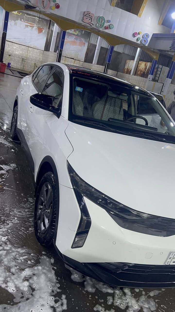 مكسيكي k3-2024كفالة كير ومكينة وضمان الشركة ماشية48000 الف كيلو وقابل للزيادة رقم بصرة باسمي نص فول السيارة سعرهة 155 ورقة بيهة مجال قليل بدون مراوس
موجود على الرقم ***********
