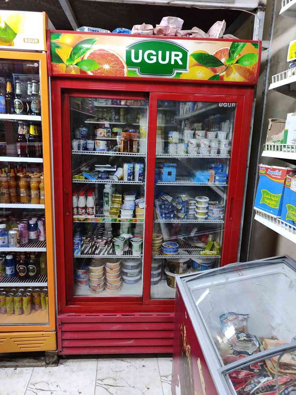 عارضات ايكور تركي ابو الحاسبه اخو الجديد العنوان بغداد العبيدي رقم الهاتف ***********
