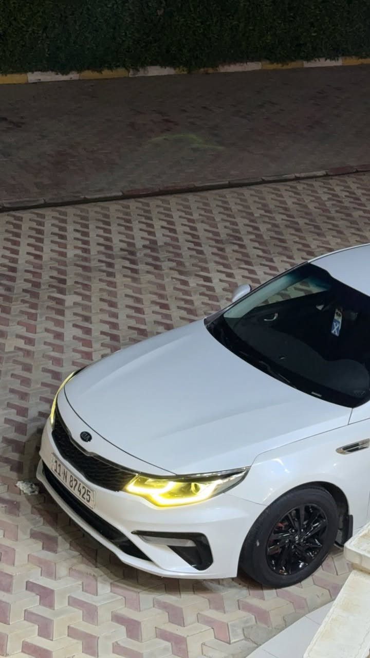 سلام عليكم اوبتما 2019 للبيع امريكي سونار السياره موضع بل صوره فئه fe السياره جاهزه من كلشي نضيفه ماشيه 94ميل تحويل ثاني يوم مكان السياره بغداد بلديات السعر 125 بيهة مجال بسيط 
***********
