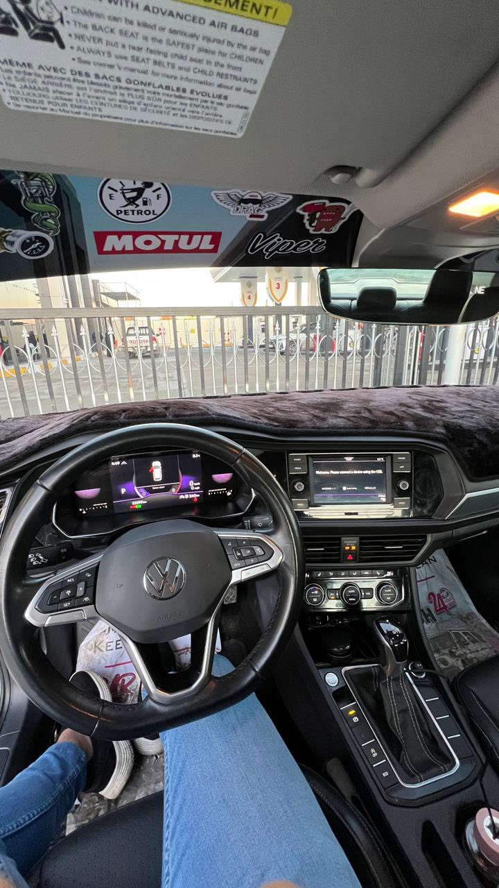 مواصفات se
موديل 2022
ماشيه 54 الف كيلو 
بانوراما 
كشنات جلد كهرب 
تدفئه كشنات 
صندوق كهرب 
مستشعر وقوف 
مراقب نقطه العمياء
بصمه 
كاميرا 360 
عرض المعلومات ع زجاج الأمامي

الضرر 

بيها باب الخلف السكن

السعر 180 وبيها مجال بسيط


**إذا كنت صاحب هذا الإعلان وتريد حذفه لأي سبب، رجاءا أرسل رسالة إلى الدعم الفني**