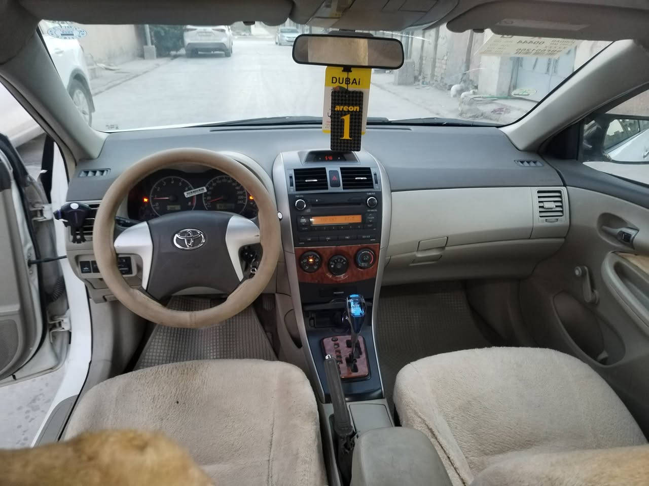 كورله 2008 خليجي محدثه 2013 رقم اربيل دولي رقم وسنويه وهزه جدد سياره جاهزه من كلشي مصبوغه عام بدون دواخل 
السعر 86وبيها مجال قليل
***********
