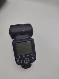 فلاش كامرة • قابل تفاوض