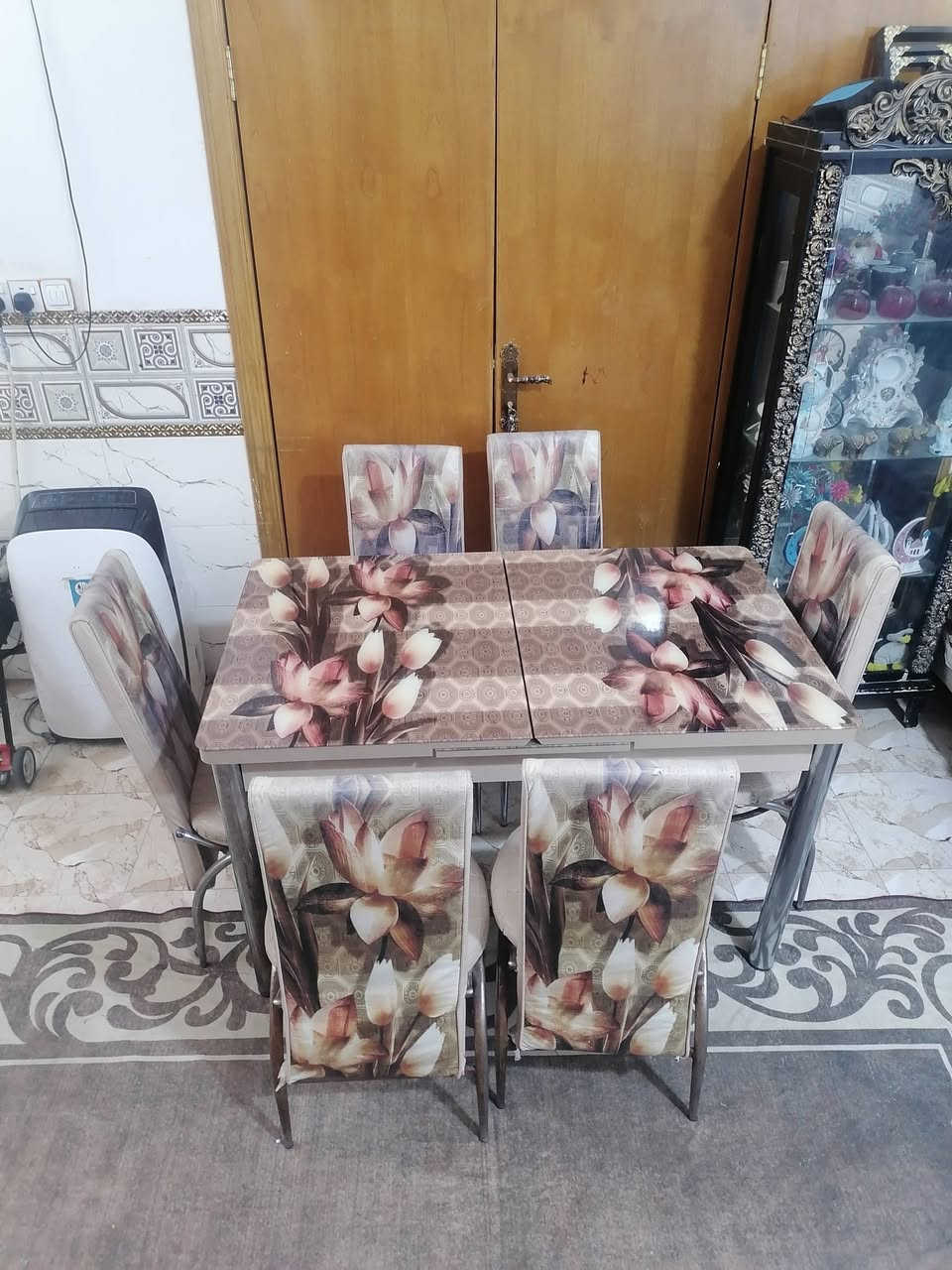 غراض بيت للبيع مستعجلين عالبيعهن الشراي يتصل ***********
***********
