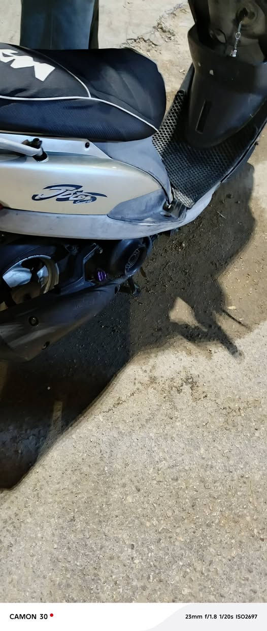 سلام عليكم دراجه ماكس منغولي لبيع دراجه مكفوله من كلشي مكينه بلاد خرسه سعر 600وبيهه مجال بكاني كربلاء حي عامل سوك الاخير راسلني ودلل


**إذا كنت صاحب هذا الإعلان وتريد حذفه لأي سبب، رجاءا أرسل رسالة إلى الدعم الفني**