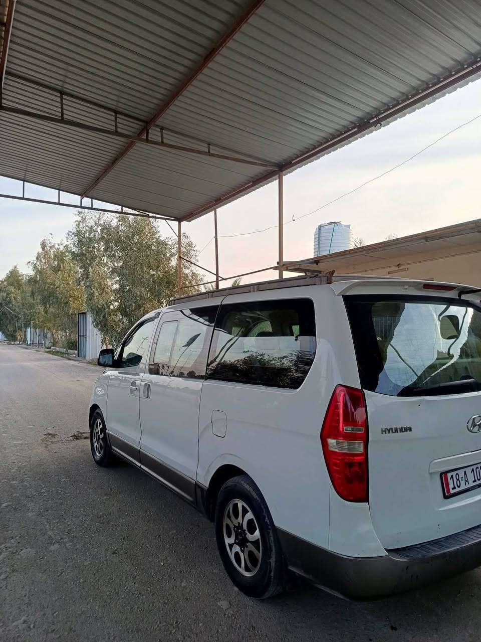 ستاركس موديل 2012 مفتوح ومحور مسكر باسمي رقم انكليزي مداور ثاني يوم كفاله تخم تاير حداديه تبريد شغال مكينه 12بلادي للاستفسار الاتصال على الارقام اتصل وتدلل
***********@***********
