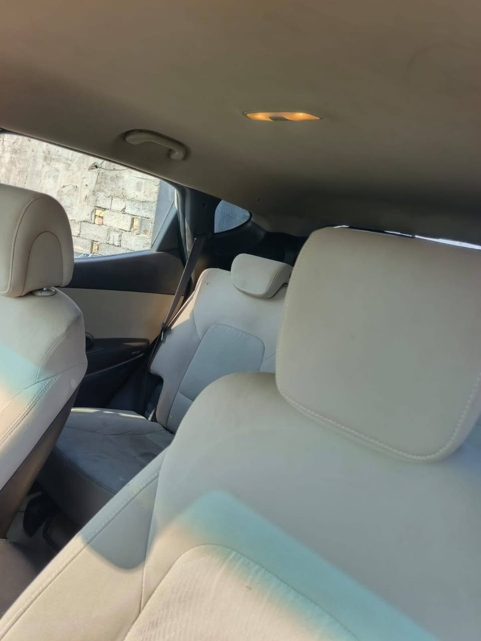 تفاصيل داخل  لصوره
