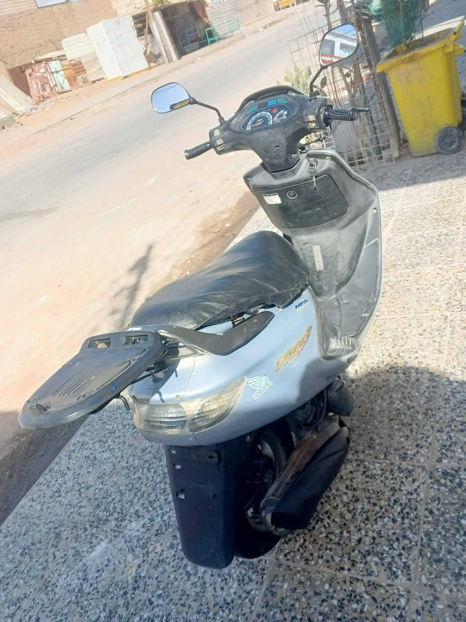 السلام عليكم فراشه لبيع مكفوله كفاله عامه شرط معدل وشلعه مكاتبتهه مال لوكيل بيهه مشروطه كلهه بلادي لشراي يتصل مكاني نجف وهاذه رقمي *********** // السعر 550 وبيهه مجال
