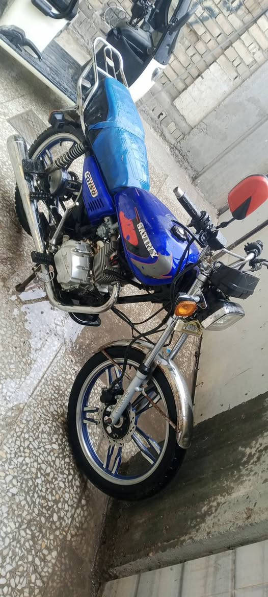 للبيع
مديل 24 بدون اوراق مكفوله سرقه سعرها 350 نواقصها باتري تعبان وبريك وبيها خيط بخار مكان بغداد بلديات ***********
