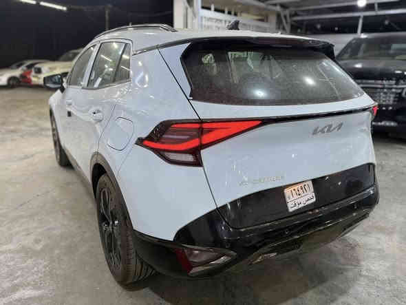 تهديكم شركة شهم النخبه لتجارة السيارات
اطيب تحياتها ونود اعلامكم عن توفير

كيا سبورتج 2025 بلاك ادشن 

السعر شامل اللوحات المرويه
بسعر خاص وحصري اتصل وتدلل🔥🔥

‼️ انتبه هذه السيارة ‼️
🔥 خاضعة لضمان الصيانة من شركة المجموعة الدولية العراقية 
♻️خمس سنوات أو 100.000Km
🛢️ بالاضافة الى 4 تبديلات دهن مجانية 

اليكم التفاصيل الآتية
💥 زيرو 
💥 خليجي
💥 موديل 2025
💥 سعة المحرك 2.0L
💥 مرتبط بناقل حركة أوتو 6 نمر
💥 عدد AIR BAG 2 
💥 حساسات أمامية 
💥 حساسات خلفية
💥 لايت زينون + LED
💥 كشافات 
💥 بك لايت LED
💥 حجم الاطار 235/50R19
💥 ويل كب 19
💥 4 دسك
💥 ماسحة خلفية
💥 اريل نفكيتر 
💥 مفتاح التشغيل بصمة
💥 تشغيل عن بعد 
💥 فتح الصندوق كهرباء 
💥 دشبول شاشة 
💥 شاشة Apple Car play
💥 كاميرا دوارة 
💥 المقاعد جلد  
💥 حركة المقاعد الأمامية كهرباء
💥 تدفئة المقاعد الأمامية 
💥 تدفئة المقود 
💥 تتسع المقصورة ل 5 ركاب
💥 مثبت السرعة Cruise
💥 المودات والأوامر الصوتية
💥 أوضاع القيادة  Drive Mode
💥 فحص أنظمة السيارة 
💥 حساسات ضغط اطارات 
💥 مقود جلد حياكة 
💥 شفتات مقود
💥 قطعتين تبريد
💥 هاند بريك كهرباء 
💥 ا ABS 
💥ا Auto Hold   أوتو هولد
💥ا ISOFIX   مثبت مقعد الطفل
💥 نظام مانع الانزلاق
💥 نظام نزول المنحدرات 
💥 اشارة في المرايا الجانبية
💥 مخرج منفذ الطاقة
💥 ا  Bluetooth 
💥 شاحن هاتف Wireless 
💥 تطعيم الدواخل ألمنيوم 

🔥 أبعاد السيارة 🔥
الطول 466 cm
العرض 186 cm
الارتفاع 160 cm  

للاستفسار يرجى الاتصال على الارقام الاتية ☎️
***********
*********** )

عنوان الشركة 📍.. بغداد الكريعات شارع الوقف
