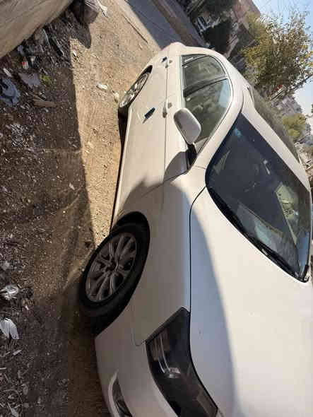 يالله سلام عليك
جيلي امكراند لحجم لكبير c8 2012سياره نضيفه بمعنه الكلامه واحله من صور بس بيها ضربه خفيفه بل صندوك مشر عليهاوبدايت جراد ع قماره وباقي تفاصيل مكفوله من صبغ وتكحيل مكانها بغداد  *********** بس واتساب ومتواجد فيس سعر 78 وبيها مجال
