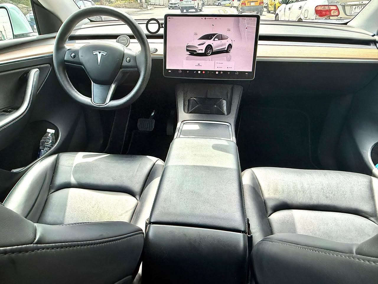 تسلا Y موديل 2023 رقم بغداد بأسمي السياره فول اعلى فئه نظيفه جدآ وصارف عليها سياره حادث جدآ بسيط جاملغ الخلفي مصلح درجه اولى تصليح ما بيه نقص جاهزه من كلشي عارضه 210 وبيه مجال رقم هاتف ***********
