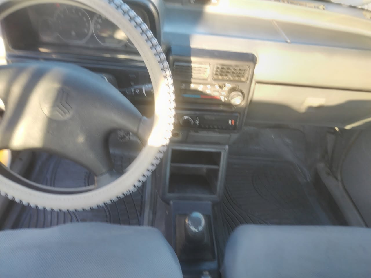 سلام عليكم سايبه مديل ٢٠١١ السياره مكفوله عده الهلالات
تبريد شغال مكينه بيه بخار سنويه نافذه بل٢٠٢٢

عليه هيه ٦٥٠
مرور٣٠٠
اخذ صافي ١٥قفل 
***********
بغداد مدينه
