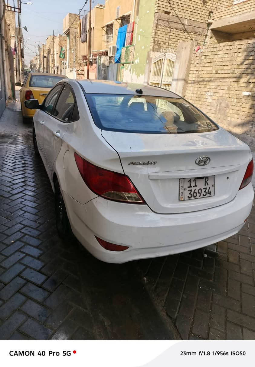 اسكنت موديل ١٥ 
جملغ خلفي 
حادثها
السعر ٩٥
بغداد مدينه الصدر 
***********
