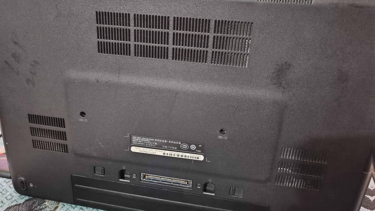 لابتوب نضيف مواصفاته حلوة متوسطه للدراسة والبرمجة وبرامج الهندسة 

مواصفاته 

Device..... Name DESKTOP-0FFUQB6

المعالجProcessor...... Intel(R) Core(TM) i5-4300U CPU @ 1.90GHz   2.50 GHz

الرامInstalled RAM..... 8.00 GB

الهارد Storage ..... 238GB SSD TEAM T253256GB

كرت الشاشةGraphics Card...... NVIDIA GeForce GT 720M (2 GB), Intel(R) HD Graphics Family (113 MB)

Device ID BAAF7D93-E792-431A-891A-81AE95190BFB
Product ID 00330-80000-00000-AA370
System Type 64-bit operating system, x64-based processor
Pen and touch No pen or touch input is available for this display عين التمور, كربلاء


**إذا كنت صاحب هذا الإعلان وتريد حذفه لأي سبب، رجاءا أرسل رسالة إلى الدعم الفني**