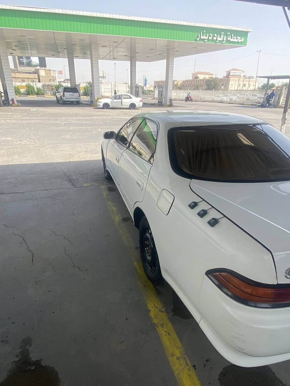 سلام عليكم 
مارك نفخ 
جاهزه 
منضومه تبريد جديده نقص بس فريز
مشط جديد كهربيات كلها شغاله 
تخم تاير جديد 
حداده نص عمر 
مكصوصه 
سعر ٤٠ وبي مجال 
مكان سياره بصره 
***********
