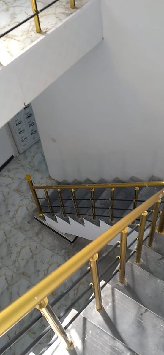 مكلف بالنشر ‼️
قطعه ارض مساحة 120 كاطون الرحمة بل ستالاف رقم القطعه 6136  السعر 45 مجال بسيط
——————————————

مشتمل طابق واحد بناء حديث سيراميك وسقوف ثانويه رقم القطعه 6167
السعر 75 مجال بسيط 

للتواصل خاص او الاتصال
***********
