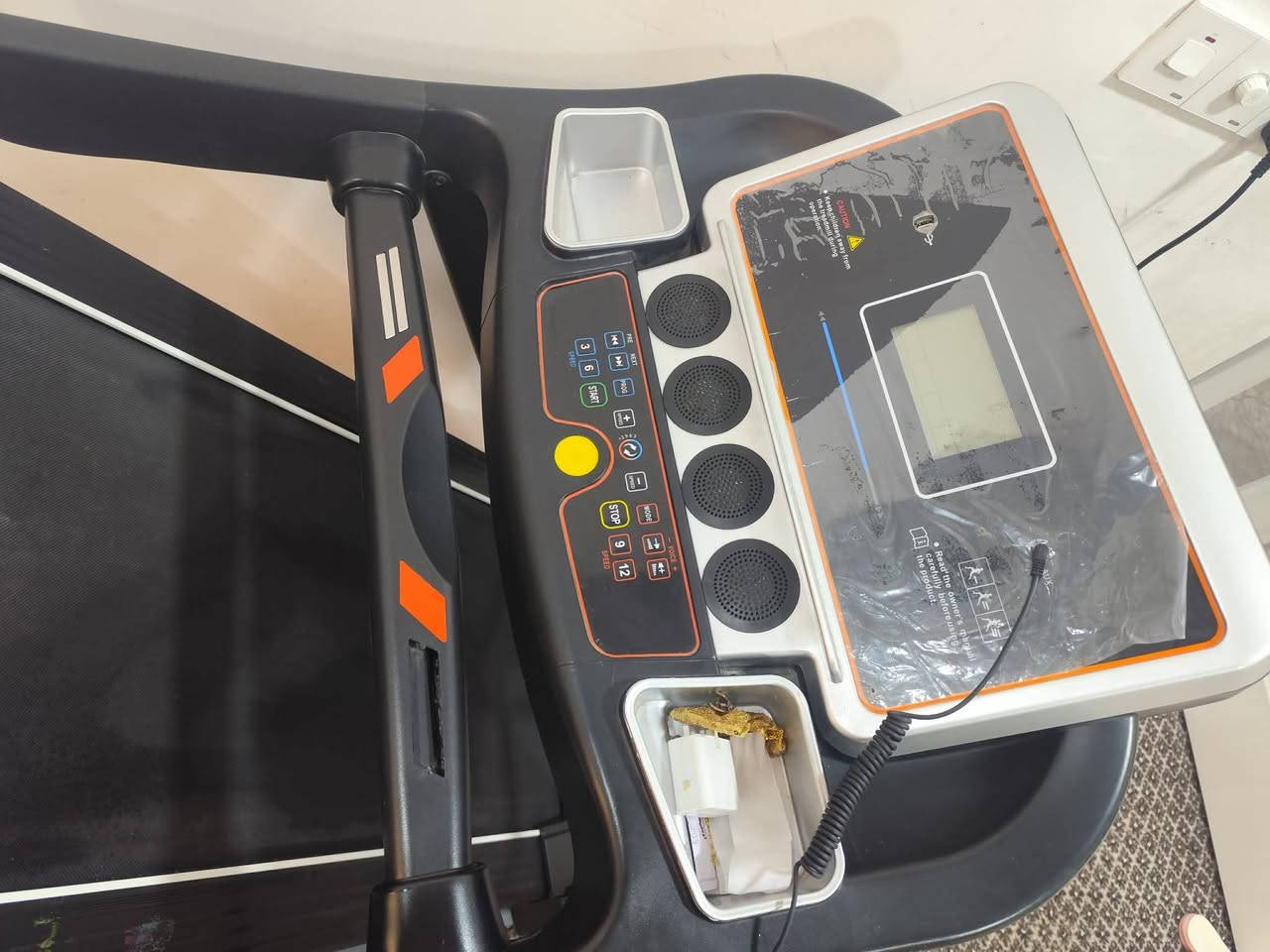 جهاز ركض للبيع شرط مابي عيب سعر٢٥٠الف


**إذا كنت صاحب هذا الإعلان وتريد حذفه لأي سبب، رجاءا أرسل رسالة إلى الدعم الفني**