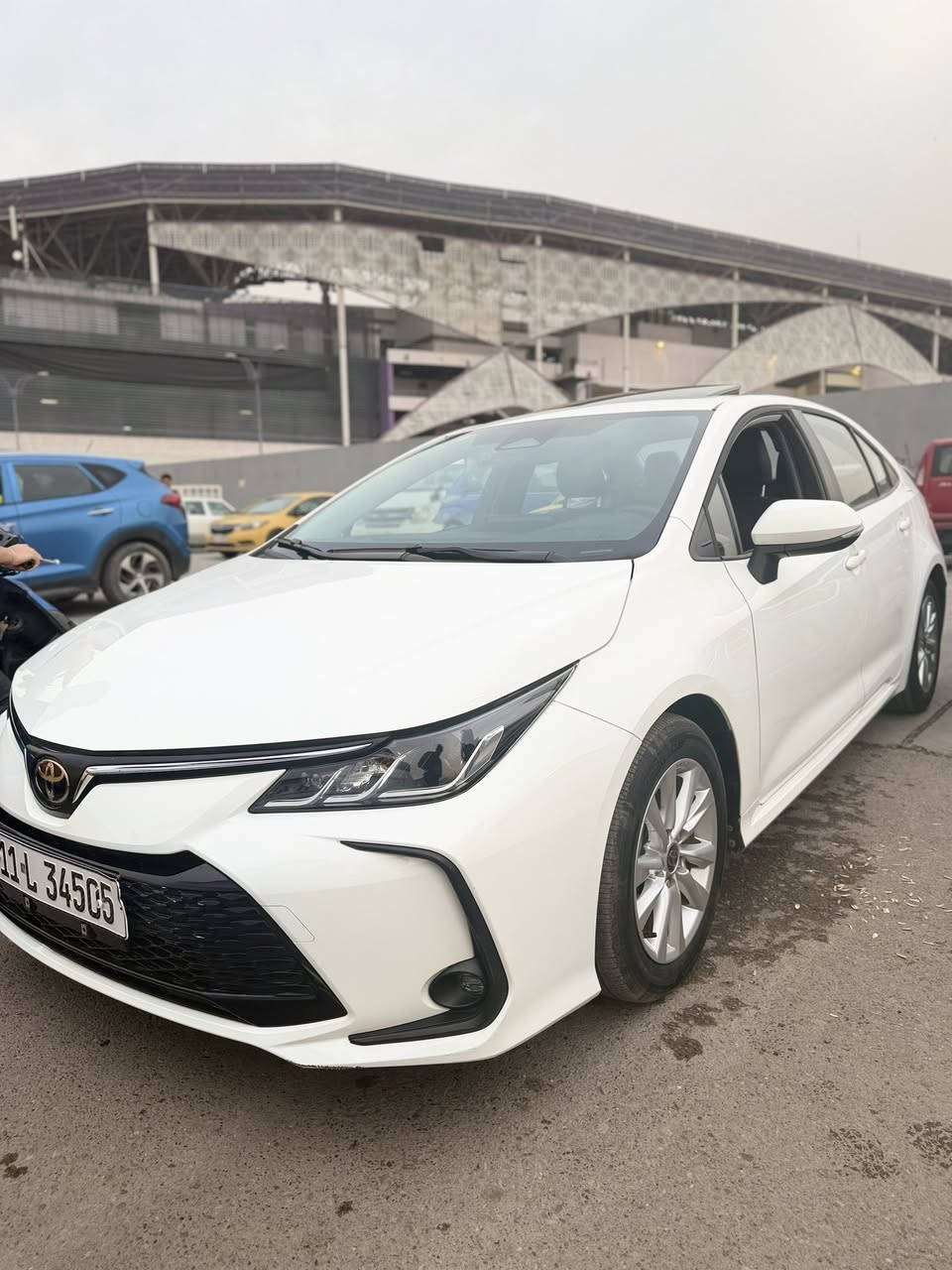 كورلا هايبرد 2024 للبيع
ماشية 14الف 
السيارة بيها تبديل جاملغ امامي جهة سايق
فتحة داخل اسود جلد
شاشة كاربلي
مواصفاتها معروفه السيارة نضيفة مال بيت
سعرها 142 وبيها مجال بسيط 
مكانها بغداد زيونة
***********
