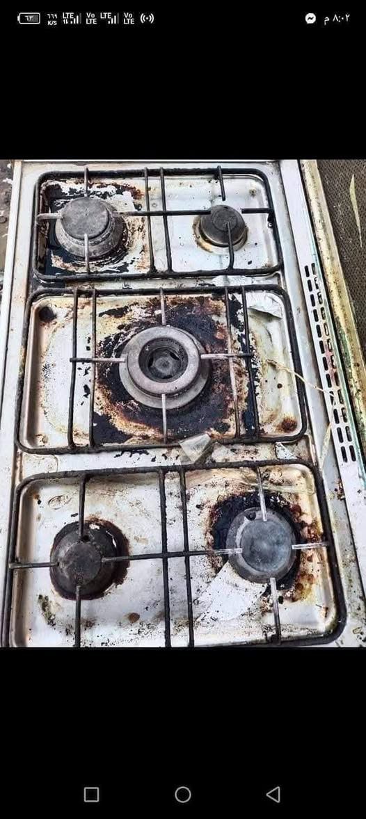 سلام عليكم ورشه ابو امير الصيانة الطباخات الغازيه تصليح وتنظيف صيانه موقعيه نجيكم  الباب البيت ،.*********** تصال واتساب
