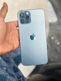 آيفون ١٢ برو ماكس • ٢٥٦ • بطارية ٦٧٪