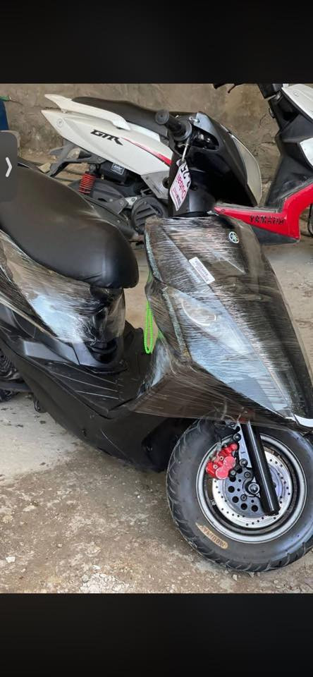 سلام عليكم
ماكس ثعلب
مكينة نضيفة
كهربائيات كلها شغالة
بريكات امامي خلفي
لايت اشارة كلة شغال
صدر امامي خلفي 
دراجة اي نقص مابيها 
صالصنة رياضي
السعر 550
تواصل***********
مكاني الكاظمي الطي
