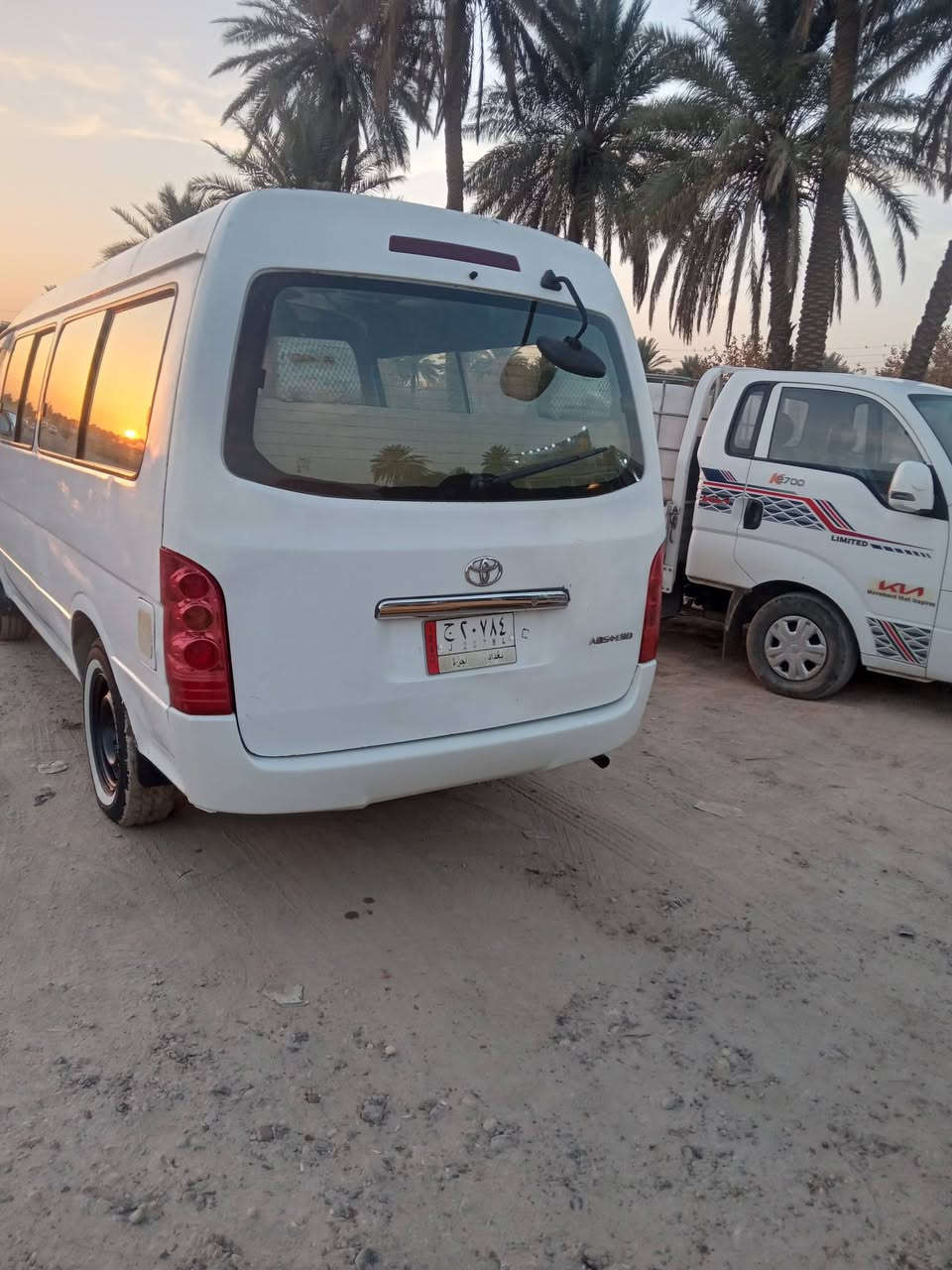 جنبي ناصي ٢٠١٤ كير محرك مكفول تخم تاير صدر جديد دوشمه جديده  السياه مكفوله ماعده الجنطه بيه صبغ  ورقم بغداد سنويه جديده بحث جديد السياره جاهزه السعر ٨٠وبيه مجال العنوان بغداد المحموديه السريع الدولي ***********\***********
