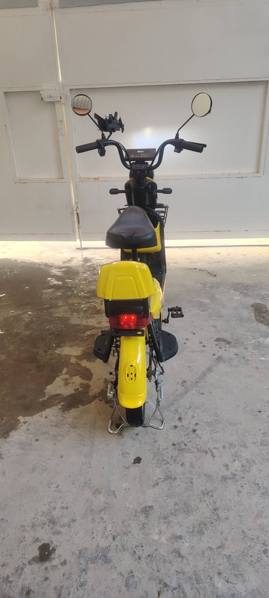 دراجه شحن حجم 16 جديده صارلها شهر عدي 5بطاريات سرعتها 60 وبيها 3 سرع دراجه نضيفه برغي مامفتوح بيها عل فحص نظام التشغيل عن بعد بصمه وسويج وبيها قفل ويل السعر 300 وبيها مجال مكاني النجف الاشرف موجود ماسنجر النجف, العراق


**إذا كنت صاحب هذا الإعلان وتريد حذفه لأي سبب، رجاءا أرسل رسالة إلى الدعم الفني**