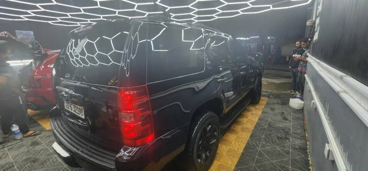 السلام عليكم للبيع سيارة تاهو 2008 LTZجاهزه من كل شيء اربيل باسمنه سنويتها تنتهي 2028سيارة حلوه فول موصفات خليجي تبريد ثلاث قطع كشنات كهربائية الامامي والخلفي سبعه راكب سلايت جنطه كهربائيةحساسات كامره تدفئة بالكشنات تشغيل وتطفيه عن بعد كامل موصفات اهواي بيها موصفات بعد ويل كب 20استيل العنوان بغداد البلديات الضباط شارع عشرين
***********
