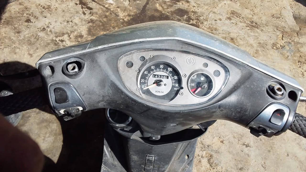 هاى ماكس ثعلب البيع دراجة أبيع كوم حديد 300 وبيه مجال وهذا رقمي ***********
