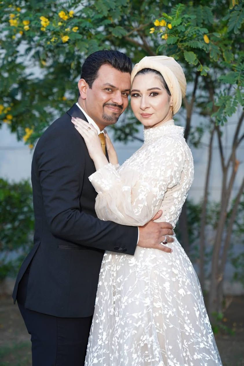 السلام عليكم
عندي هذا الفستان ماخذتة ب٣٠٠ دولار ولابستة مرة وحدة بس جلسة تصوير
اريدة ب١٧٥ 
وبي مجال للي تريدة


**إذا كنت صاحب هذا الإعلان وتريد حذفه لأي سبب، رجاءا أرسل رسالة إلى الدعم الفني**