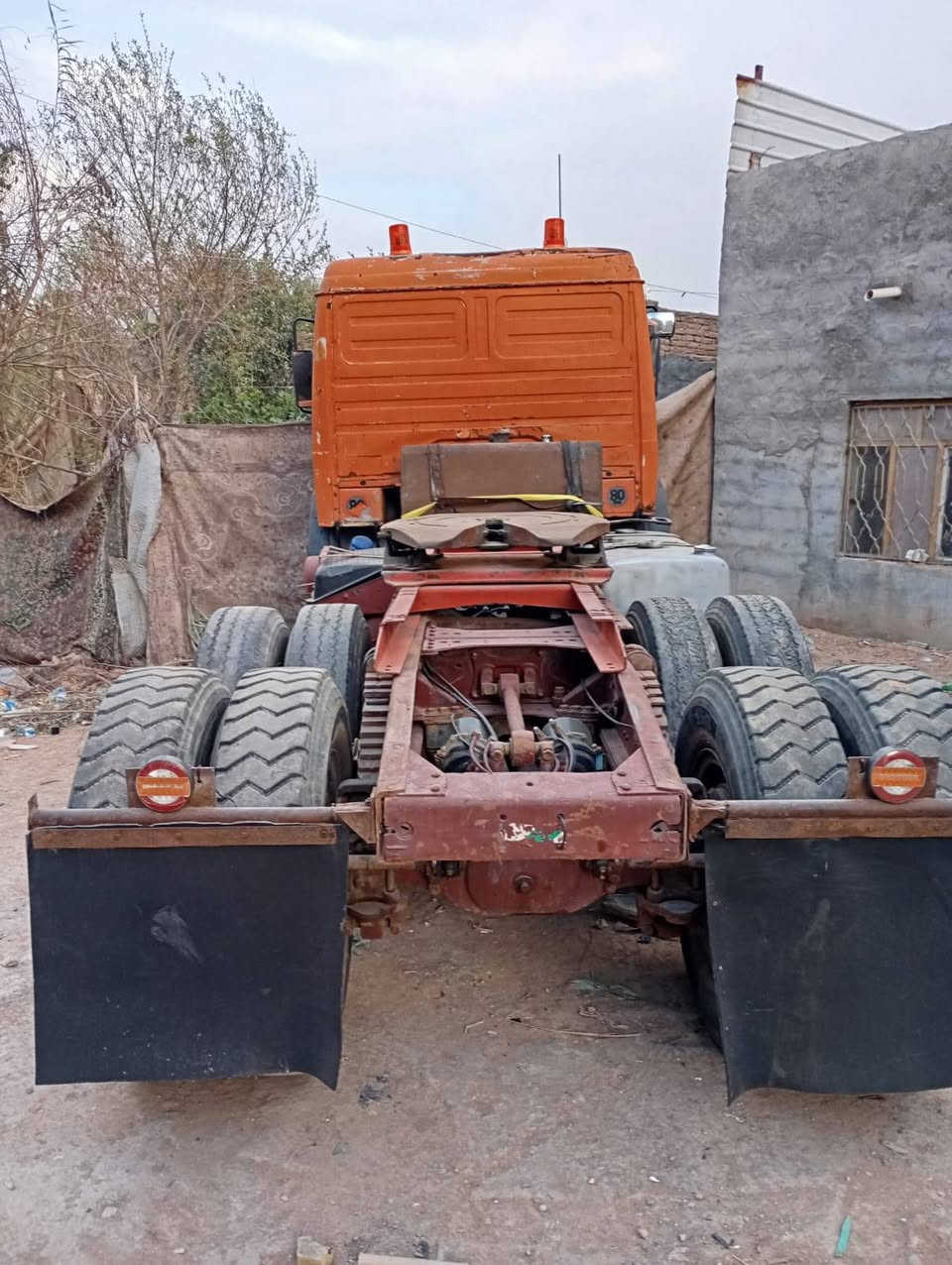 سلام عليكم مرخصت صاحب الكروب البي لبيع موديل 88 شاصي مكفول مكينه 130 كير 130 دوره 13 مجموعه نص جيف غير متواجد عله الفيس الاستفسار ***********
