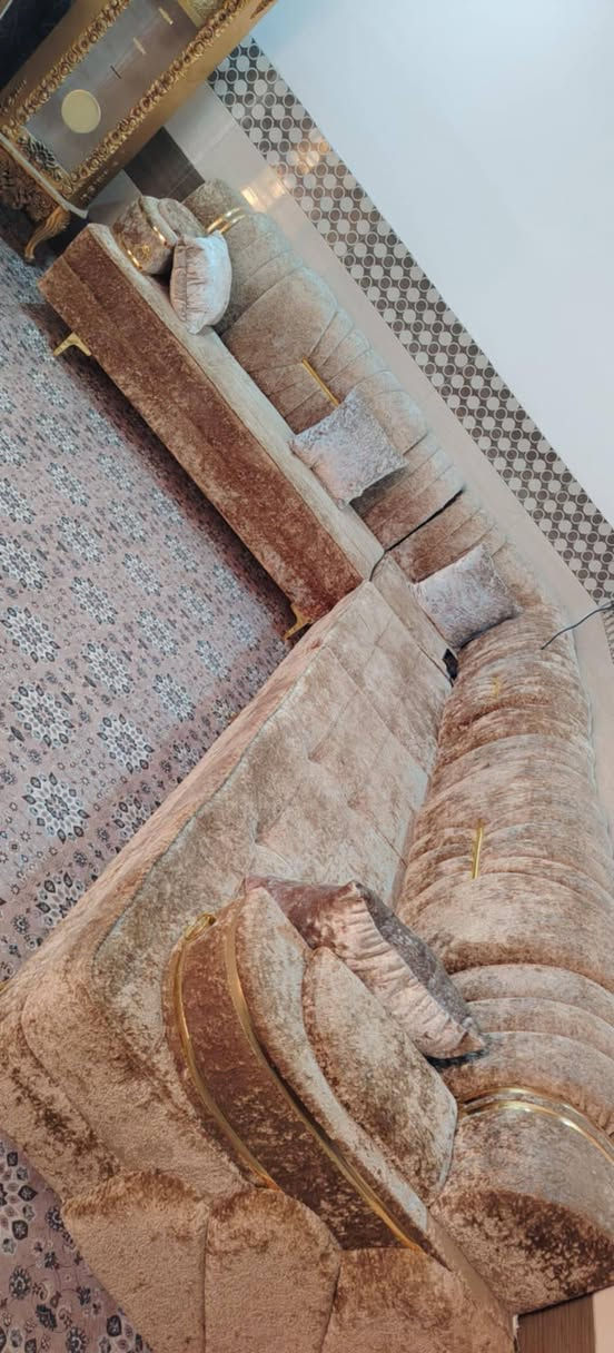 زوايه  ٧ مقاعد  ١١ نفر جديد تزاكم شغل كركوك ثقيل والله صارله ١١ يوم هو وساعه عموديه السعر ٤٥٠ الف قرب فلكة العلماء شارع المستوصف أو فرع على اليمين أو تدخل من فرع صيدليه سجى حاليا سابقا صيدليه البدويه


**إذا كنت صاحب هذا الإعلان وتريد حذفه لأي سبب، رجاءا أرسل رسالة إلى الدعم الفني**