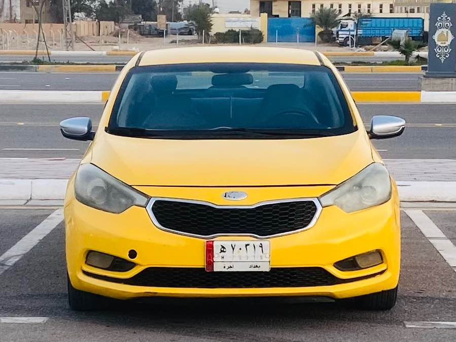 السلام عليكم للبيع كيا فورتي مديل 2015 وارد امريكي حادثه حافت البنيد فقط والباقي مكفول كفاله عامه كله ليبل وحد موصفات شاشه كامره تحكم مكينه 2000 دوش دخل لونين حساسات منضومه غاز سنويه لغاية 27 رقم بغداد مشروع وطني مصفره هيه وغرمات السياره جديده حيل وجاهزه واي نقص مابيه كير مكينة مكفولات حداديه تخم تاير تدفه تبريد ثلج السعر 105 لاستفسار اكثر لاتصال *********** مكان السيارة كربلاء مكلف بل نشر كربلاء, العراق
