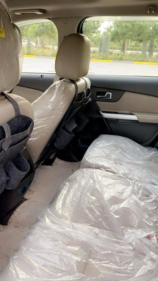 🚘 **Ford Edge Limited 2013 - Full Option** 🚘
للبيع فورد إيدج 2013 ليمتد (Full Full) بحالة الوكالة:

✅ رادار أمامي
✅ مرايا جانبية مع هيتر
✅ نظام بصمة + تشغيل عن بعد
✅ بصمة دخول للأبواب
✅ مقاعد جلد كهربائية مع ميموري
✅ المقعد الخلفي كهربائي
✅ صندوق خلفي كهربائي
✅ حساسات + كاميرا خلفية
✅ سقف بانوراما
✅ إضاءة داخلية 7 ألوان
✅ تبريد مقاعد (قطعتين)
✅ محرك 6 سلندر (V6)
✅ نظام صوت SONY الأصلي
✅  التبريد ثلاجه  مع البصمه
✅ دمامات خلفية وكالة

📌 السيارة بلادي شركة
📌 مكفولة من ناحية الشاصي والمحرك (لا فتح ولا برغي)
📌 فقط تعديل بسيط جداً جداً بالهلال الخلفي
📌 الممشى: 73 ألف فقط
📌 رقم جديد سنوي باسمي
📌 السيارة بحالة ممتازة جداً وتستحق المشاهدة

🔹 تعال شوفها بعينك، وكل شيء واضح وموجود بالسيارة.

📞 للتواصل:
***********
