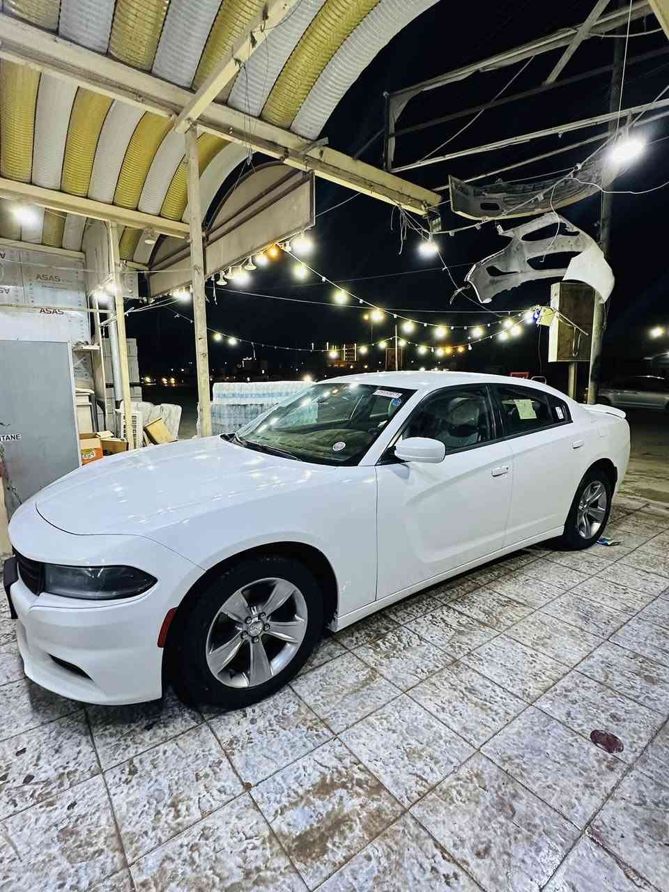 السلام  عليكم
‏2018 معلايه 2020 DODGE CHARGER SXT

‌‎3.600

ابيض  رقم  بغداد  تحويل  ثاني يوم

كفاله من ظربه وصبغ   بدون ايرباك      

مواصفاته معرفه

‌‎ شاشه كبيره 

‌‎كراسي كهرباء

 ويل 18 ‌‎

كامره 

حساس خلفي  

تشغيل عن بعد ‌‎ 

كراسي جلد 

تبريد قطعتين  

تحكم ستيرن 

سياره  جاهزه 

مكان  سياره ناصريه مركز 

***********
