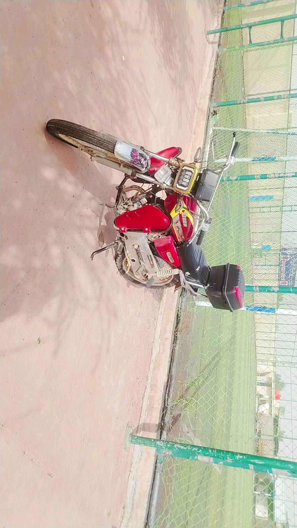 سلام عليكم شباب دراجه ايراني مديل 21دراجه مكفوله من كلشي سعره 400وبيه مجال حك الجيه العنوان الكرغوليه سايد لواحد مقابل مدرست البقيع الاهليه