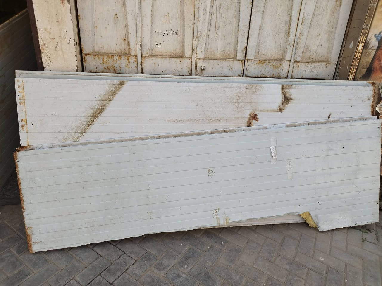 شندويج للبيع عدد 6 
4 على مترين ونص
ووحده مترين و 32
ووحده 3 أمتار 
للبيع شلع ب100 
ديوانيه مركز


**إذا كنت صاحب هذا الإعلان وتريد حذفه لأي سبب، رجاءا أرسل رسالة إلى الدعم الفني**