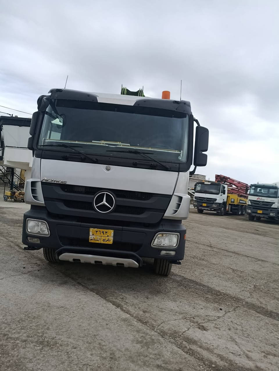 البیع پەم حجم 36-4 مودیل 2006 کلشی بشرط ***********
