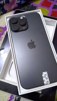 آيفون 16 برو ماكس • ٢٥٦ • بطارية ٩٩