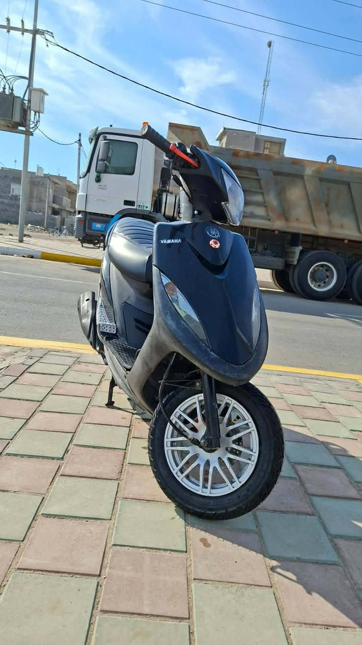 سلام عليكم 
ماكس عدلة نقصه راجز سلف وباتري ختم واحد 
واسط نعمانيه ***********
سعر ٦٥٠
