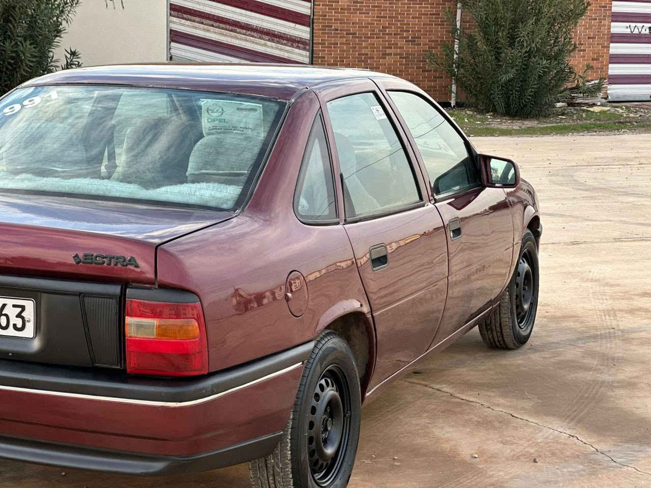 سلام و عليكم
تم للبيع فيكترا موديل ١٩٩١ مكينة 18صني ياباني  
كيرومحرك بشرط
تبريد شغال ثلج
تتفية شغال
صبوغ لجمالية
طايرت جديدة
صدر جديد
كهربايت كول شغال
غرفة حلوو 
سنوية جديد لحد ٢٠٣٠
بطاقة بنزين موجود
شرط تحويل وكالة
صقف سلايت
سيارة كلش حلوو
دينار مصرف مابية 
مکان سیارة كركوك دروازة
خابر رقم***********
***********

بةناوي خواي گةوره
ئةم ئۆپڵە بۆ فرۆشتن 
مۆدێل ١٩٩١مەکینەی 18 سەنی ياباني 
تەبرید سارد و گەرمی لەسەر سویچ
سبوخ عام بۆ جوانی
٤ تایی تازە و لۆک
تاخم پێش تازە گۆراوە
ژورەوەی جوانە 
سلایتە
سەنەوی تازەیە تا ٢٠٣٠
کۆبحن بانزینی هەیە
بەشەرت تەحویل و وەکالە
سەیارەکە  ماڵ دۆستە
کارەبایاتی بەشەرت
شوين كركوك دروازه
رقم موبايل  ***********
***********
