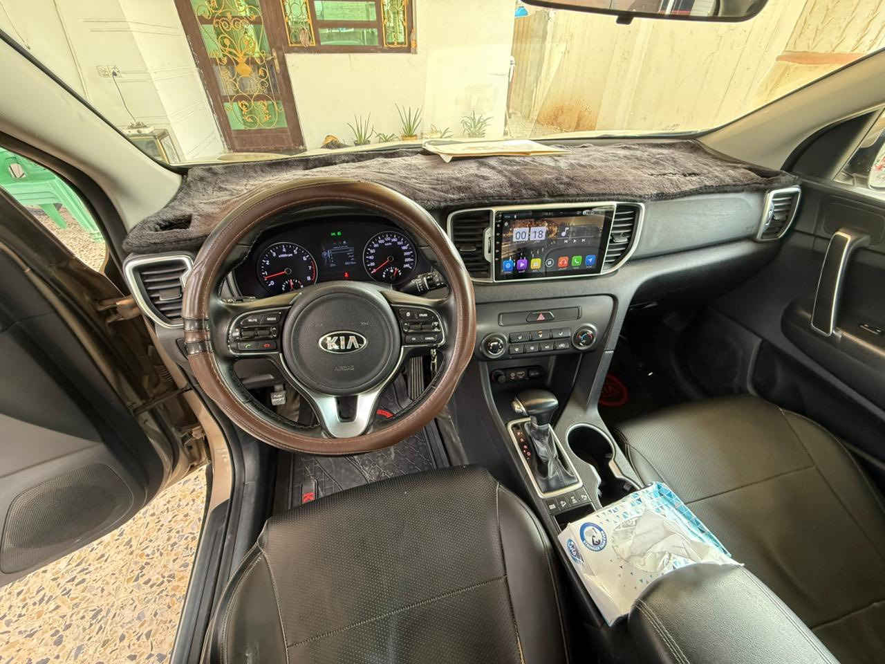 سلام عليكم
توسان 2017 خليجي 
فول مواصفات 
سعر 180 مكان سياره بغداد 
مكلف بنشر اتصال برقم 
***********
